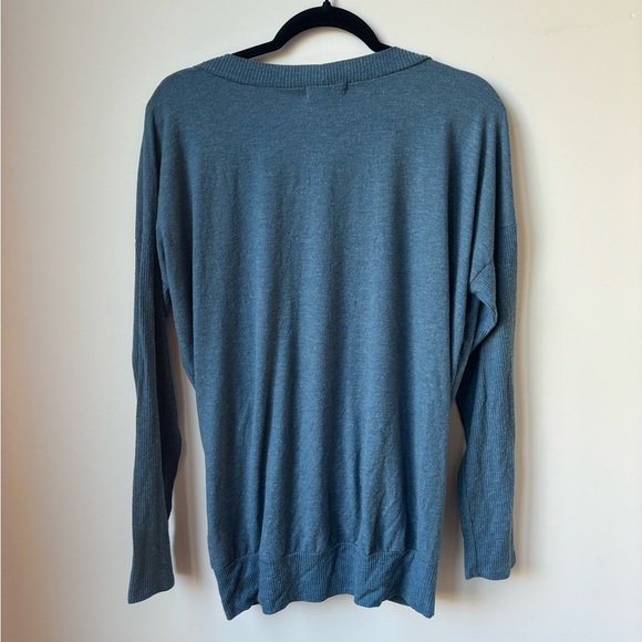 Cherish the Label Open Front Cross Sweater Pullover Long sleeve Fall Top Size L - Picture 4 of 5